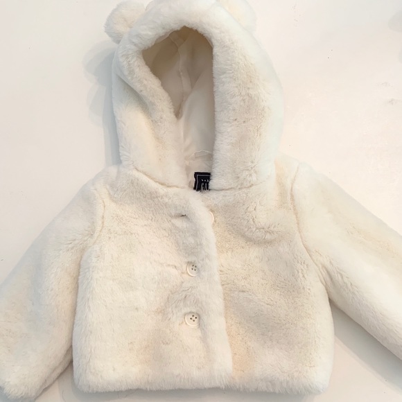 GAP Other - Gap White Faux Coat